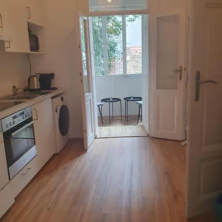 Center Apartment